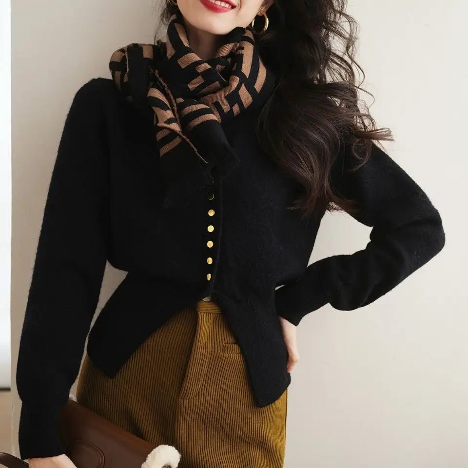 Round-Neck Short Knitted Cardigan