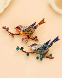 Lifelike Magpie Enamel & Rhinestone Brooch