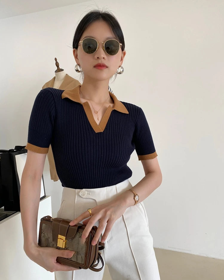 Slim Knit V-Neck Short Sleeve Top
