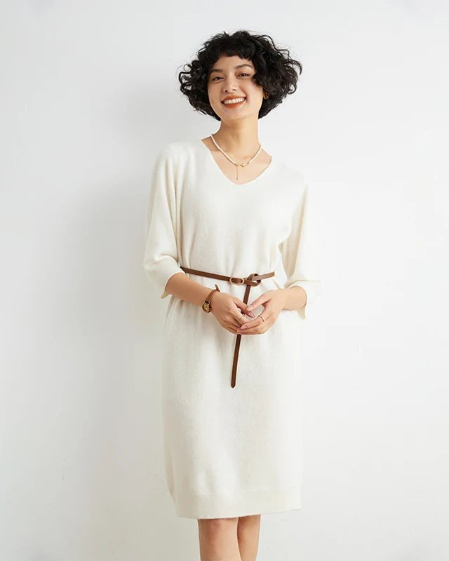 White / M