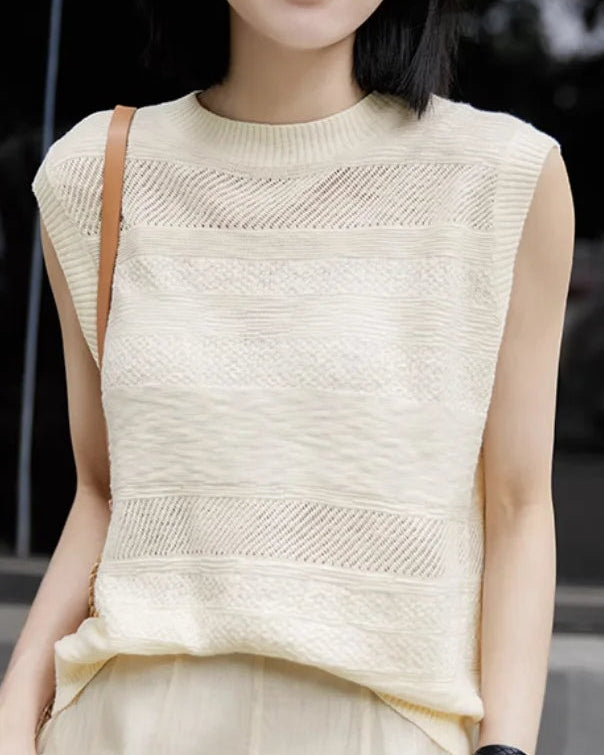 Sleeveless Crewneck Wool Knit Top