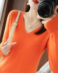 Soft And Slim-Fitting V-Neck Knit Sweater