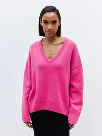 Oversized V-neck Versatile Sweater