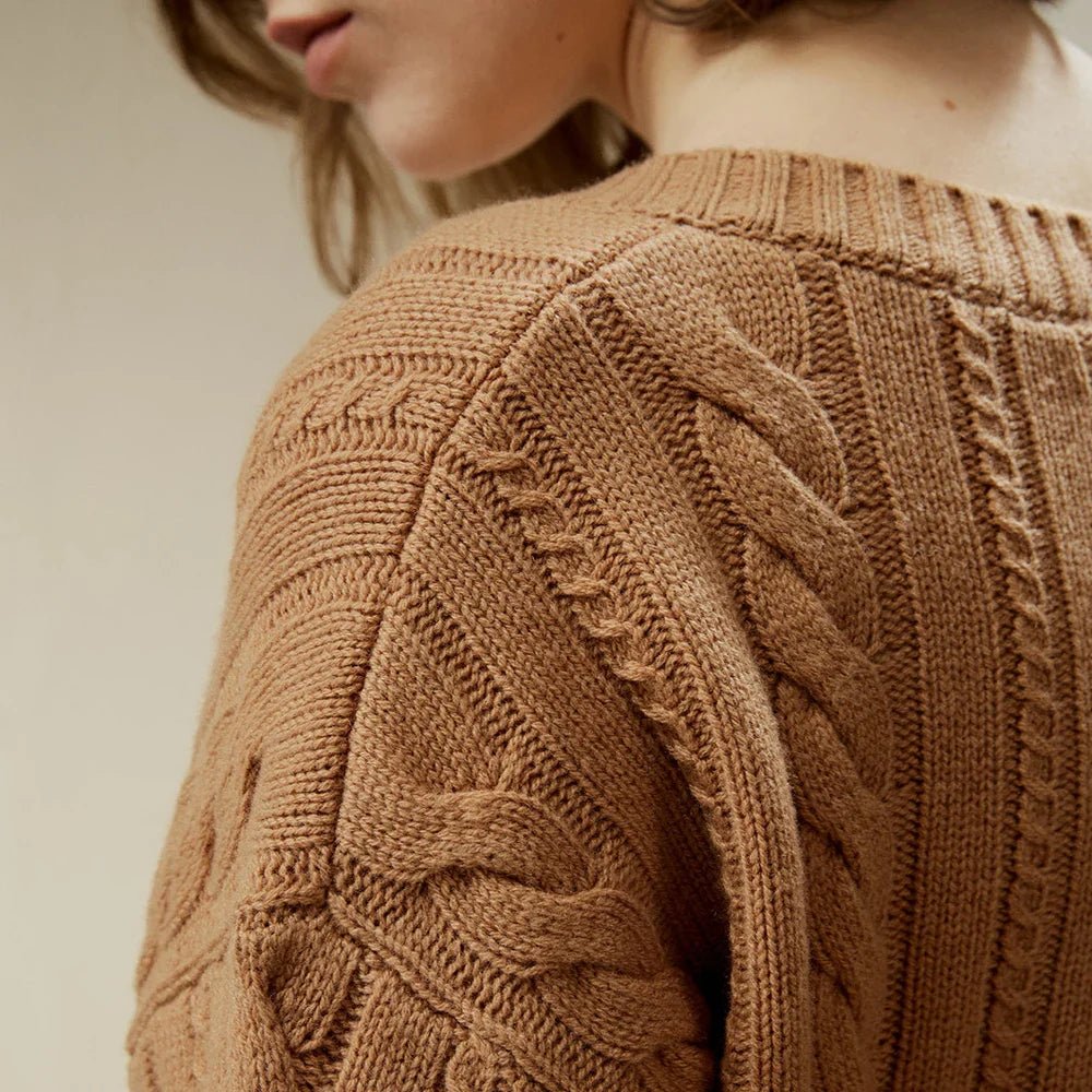 Wool-Cashmere Cable-Knit V Neck Pullover
