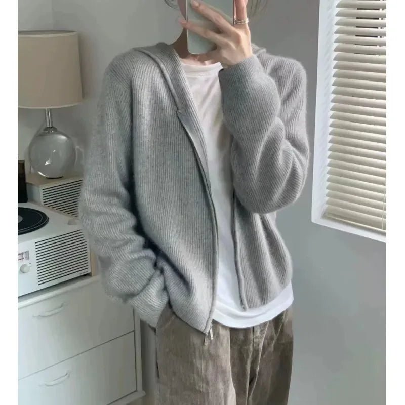 Light grey / S