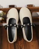 Soft Flat Shoes With Rivet Buckles