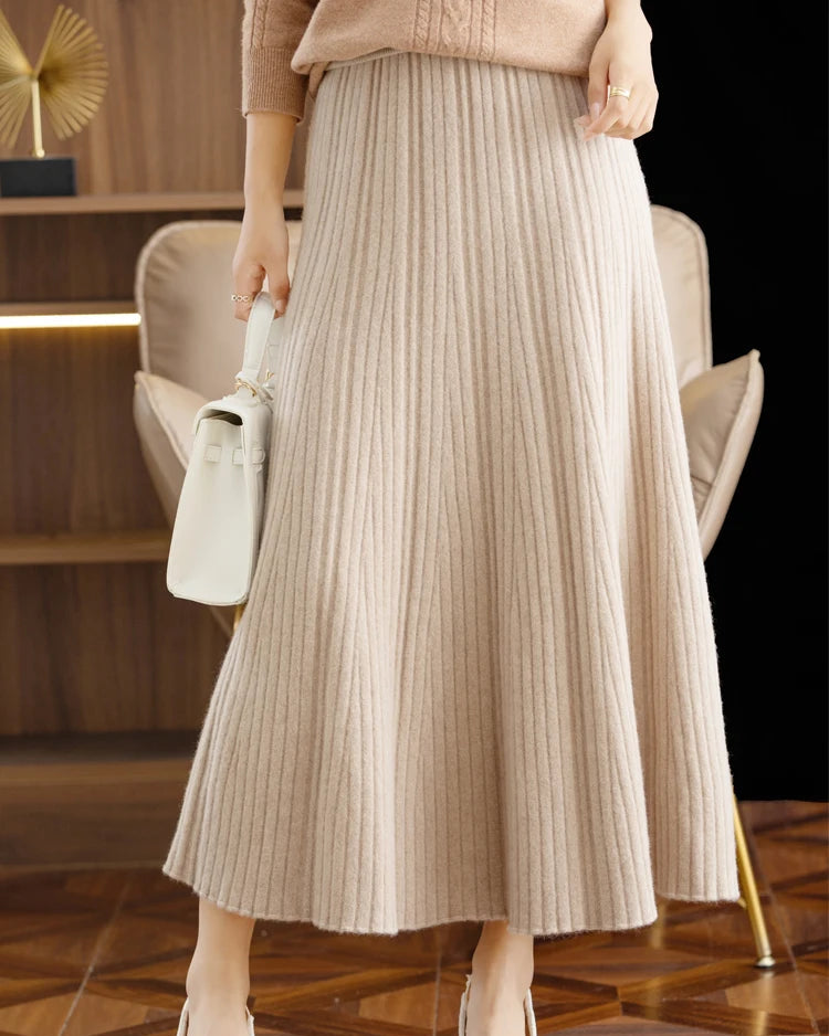 Merino Wool Solid Pleated Ankle-Length Knit Skirt
