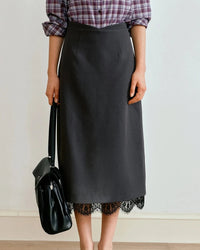 Elegant And Simple Straight-Cut Lace-Trimmed Dress