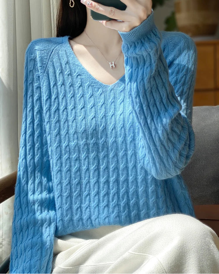 Wool V-Neck Twist Knit Pullover