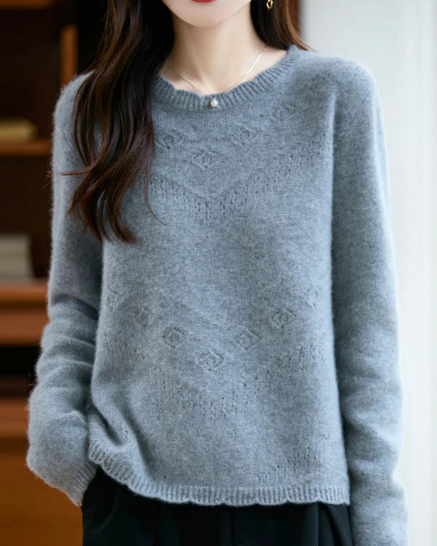 A Openwork knit merino wool crewneck sweater with crewneck, Openwork knit diamond motifs, regular fit, long sleeves and stretch, designed for a cozy winter layering look that pairs from sneakers to  boots.