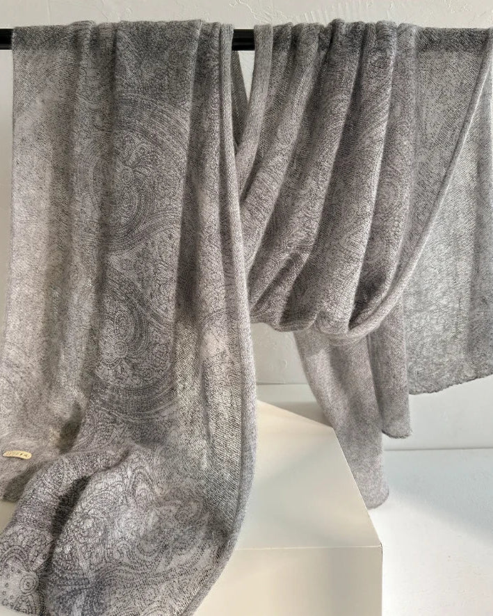 Classic Warm Knitted Printed Cashmere Shawl
