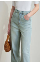 Distressed Vintage Jeans