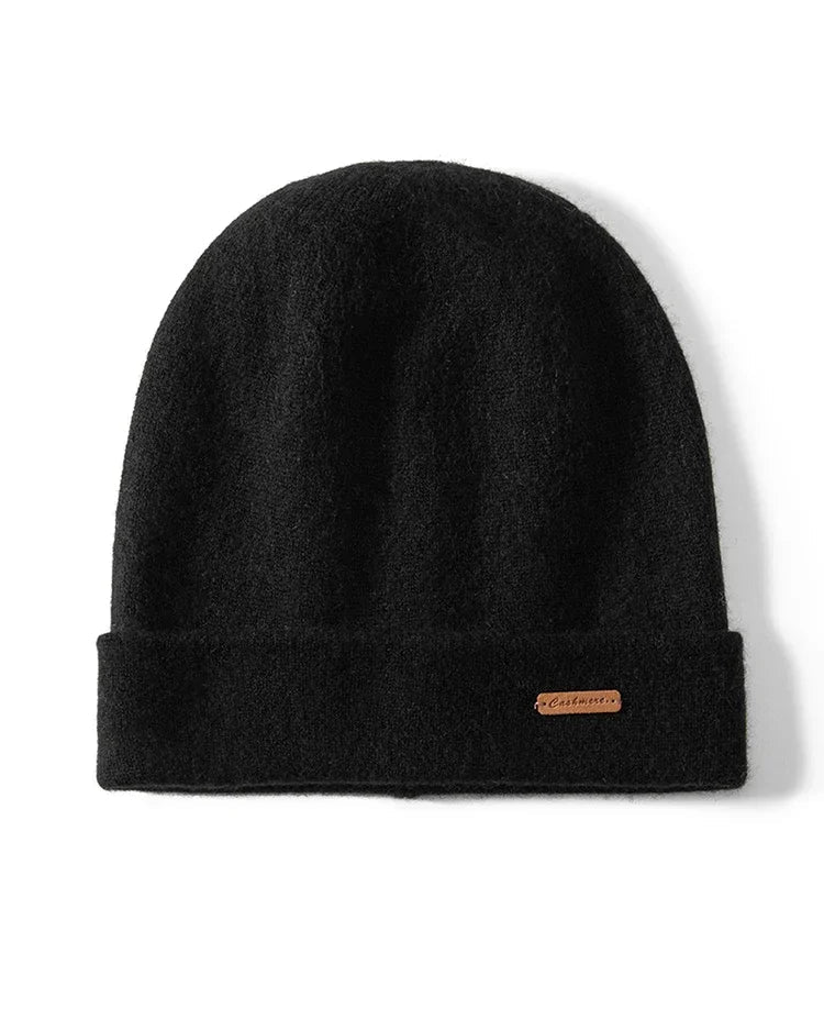 100% pure cashmere double-layer beanie. Soft, solid knit warmth for women and men — a timeless everyday essential in five colors.