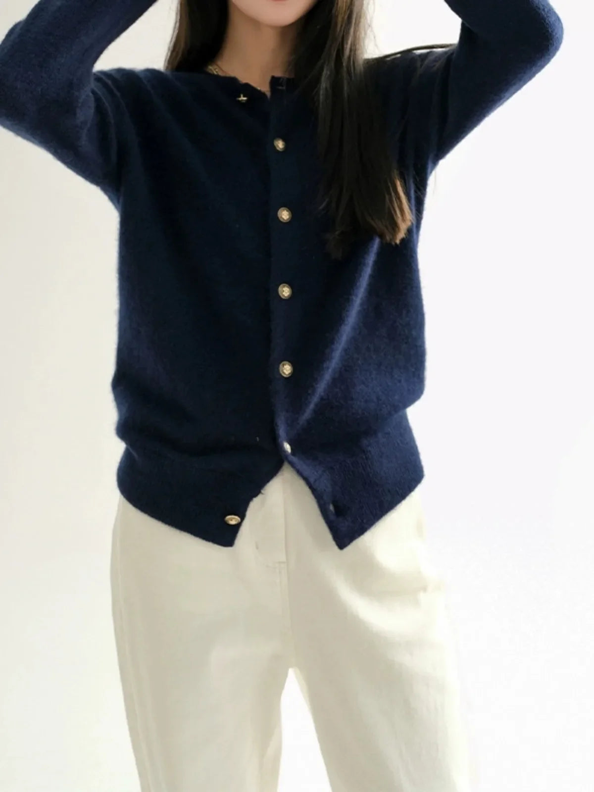 Crewneck Short Cardigan