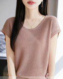 Crew-Neck Sleeveless Knit Top