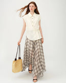 Minimal Effortless Knit Sleeveless Shirt
