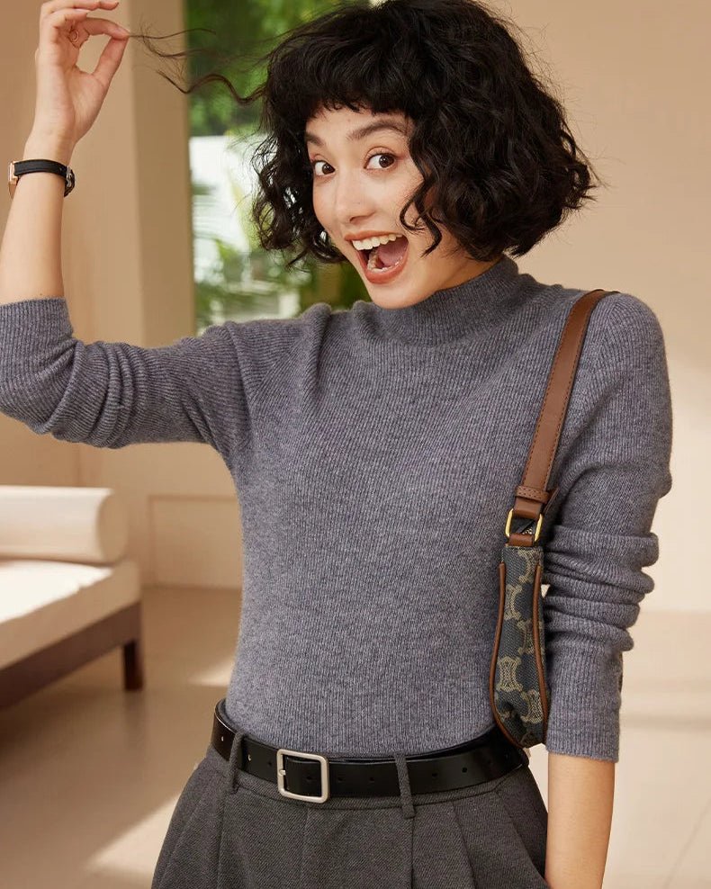 High-Neck Pullover Slim-Fit Cashmere Knit Sweater