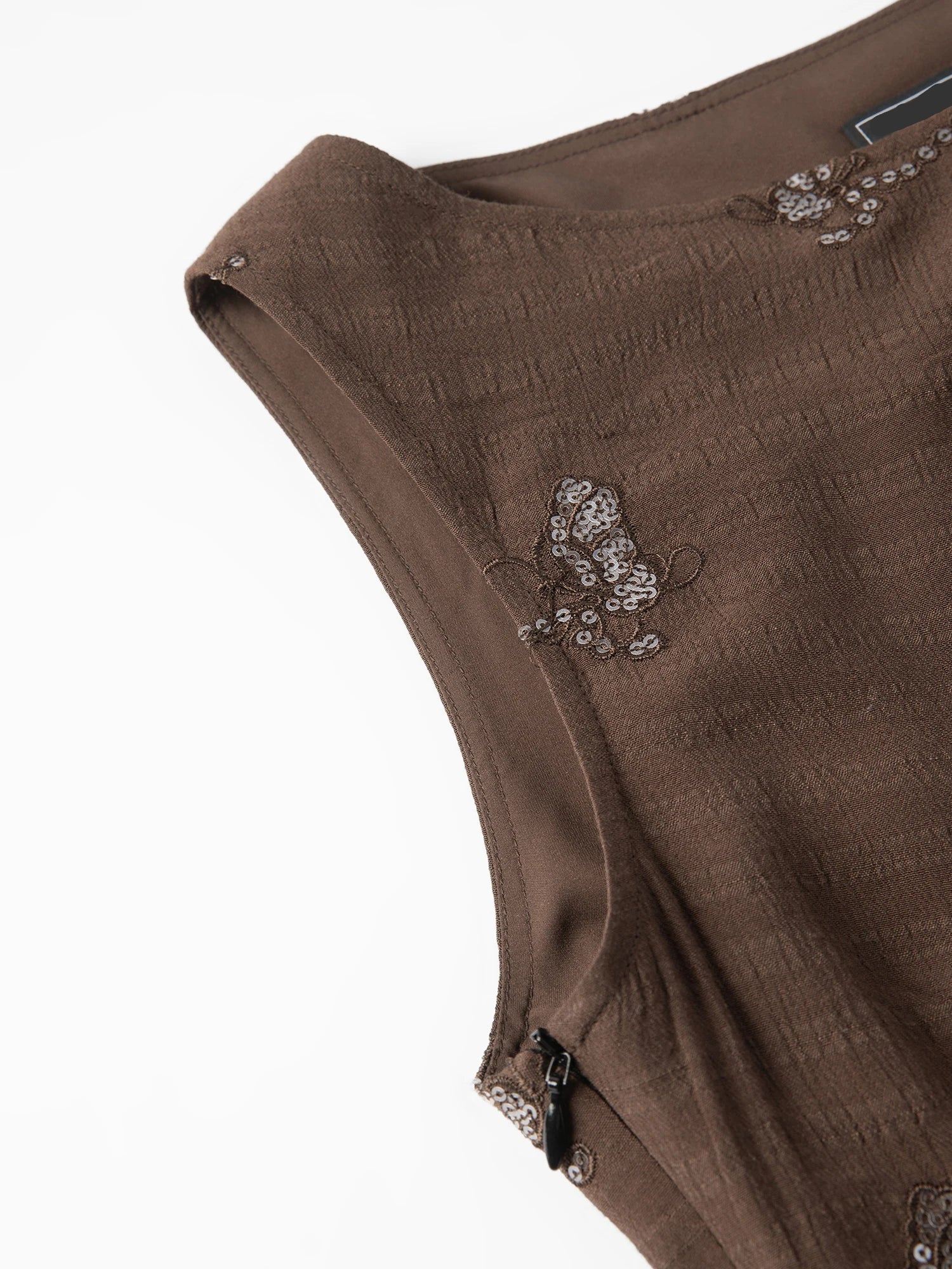 Embroidered Sleeveless Linen-Blend Top
