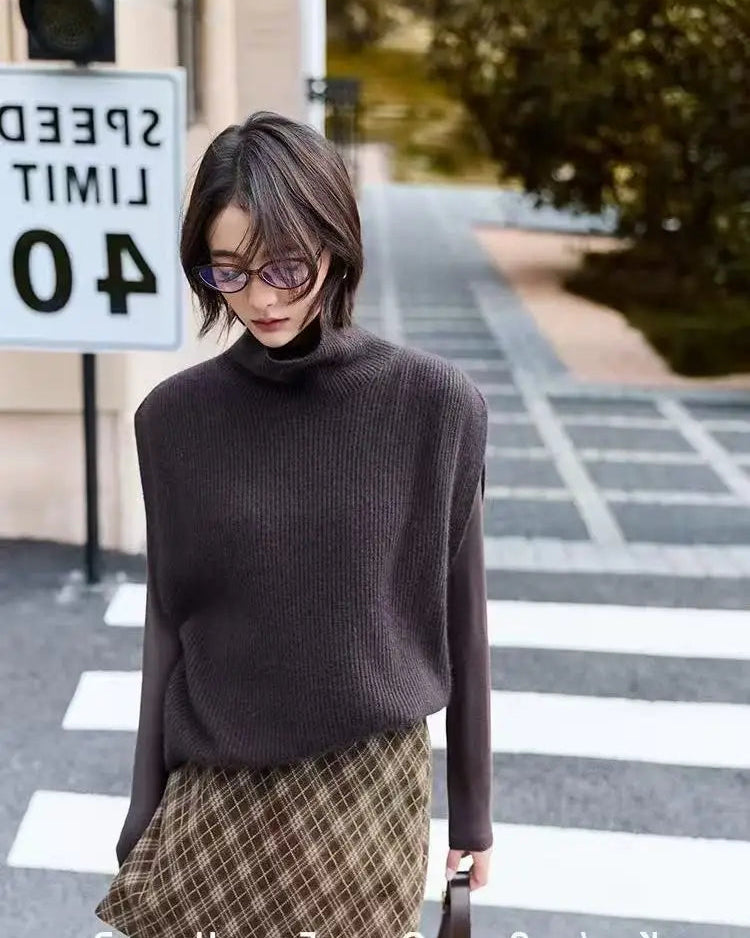Wool Turtleneck Knit Sleeveless Vest