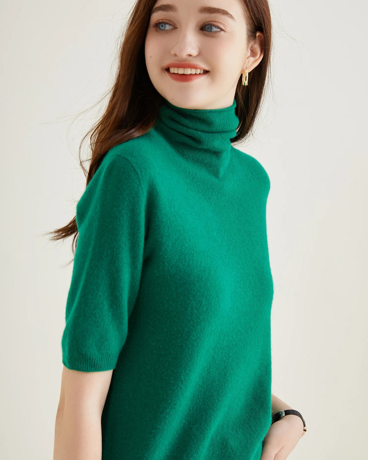 Merino Wool Half-Sleeve Turtleneck