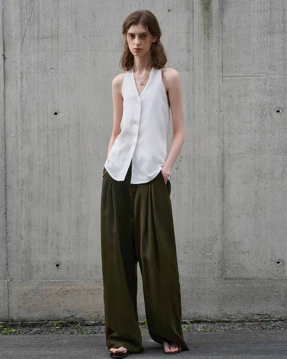 Elegant Linen V-Neck Backless Sleeveless Vest