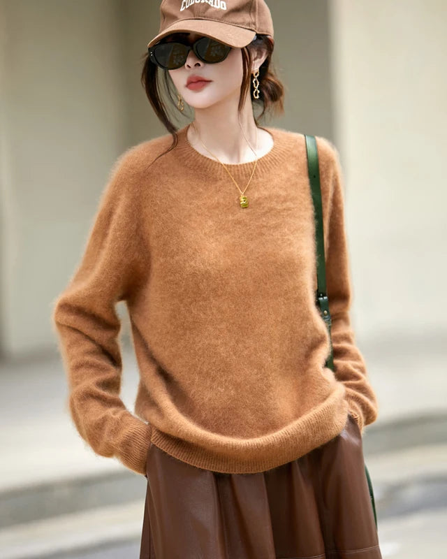 Loose-Fit Crewneck Pullover Sweater