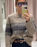Argyle jacquard round neck oversized knit pullover. Warm, heavyweight, and high stretch — a trendy casual knitwear top for women.
