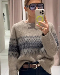 Argyle jacquard round neck oversized knit pullover. Warm, heavyweight, and high stretch — a trendy casual knitwear top for women.