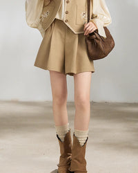 Relaxed Pleat-Front Wide-Leg Shorts
