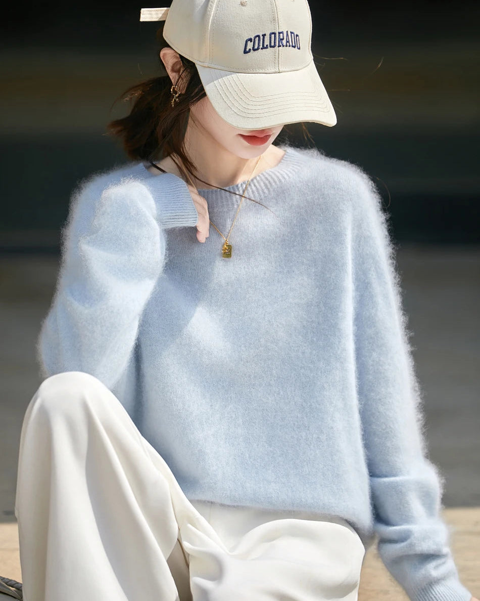 Loose-Fit Crewneck Pullover Sweater