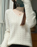 Wool V-Neck Twist Knit Pullover
