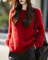Loose-Fit Crewneck Pullover Sweater