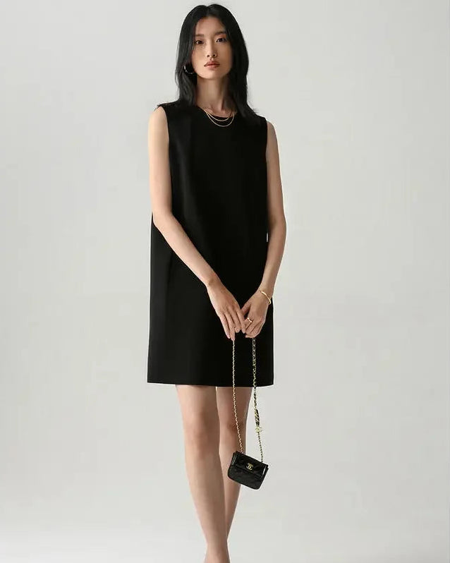 Round-Neck Sleeveless Satin Straight-Cut Dress