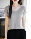 Crew-Neck Sleeveless Knit Top