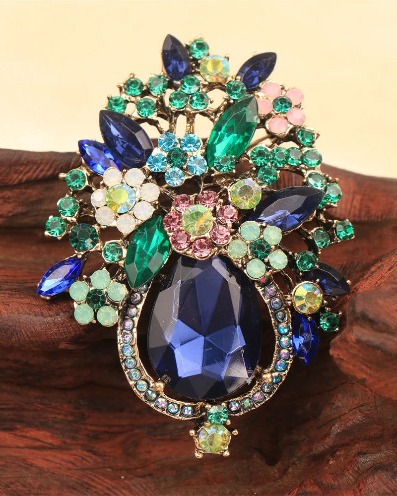 Exquisite Baroque Floral Design Brooch