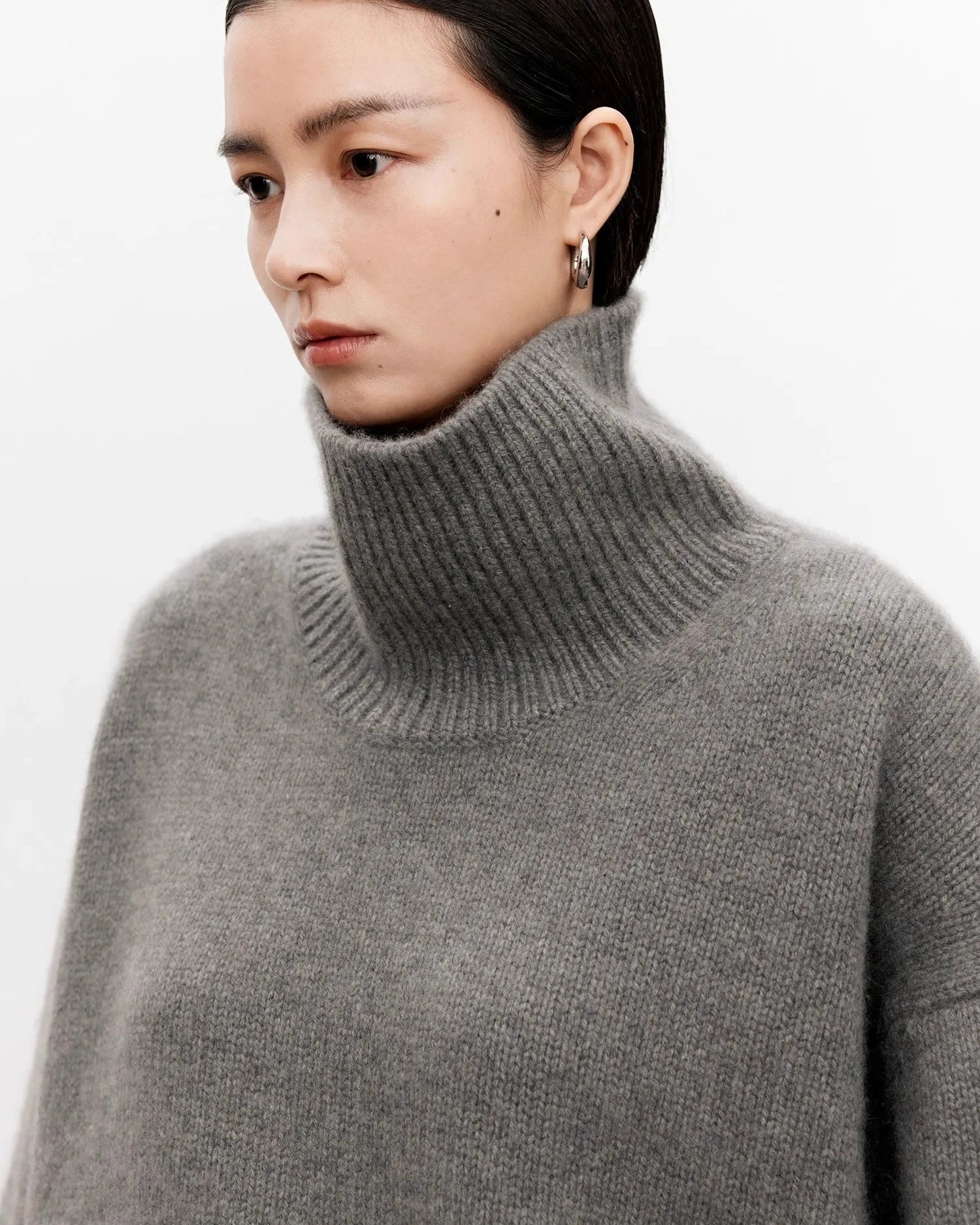 Oversized Cashmere Turtleneck Sweater