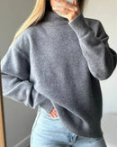 Made for the colder months, this wool turtleneck offers a smooth touch, generous warmth, and a quietly elegant presence. 