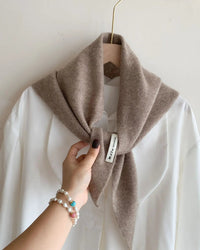 Women's Wool Knit Triangular Scarf
