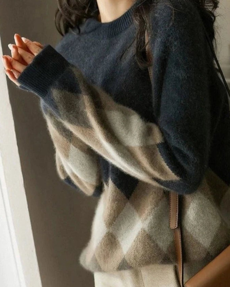Round Neck Patchwork Pullover Sweater