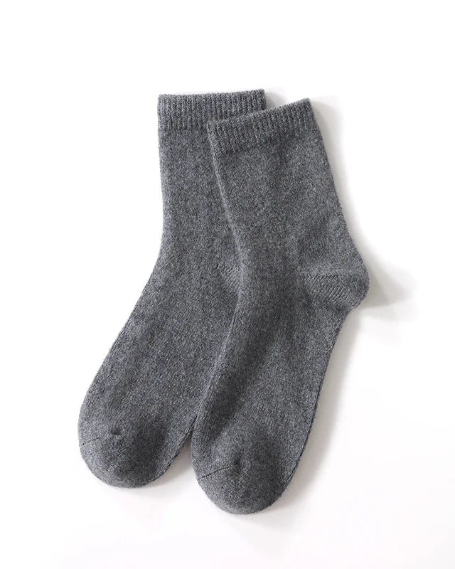 Thick Knit Cashmere Mid-Calf Socks
