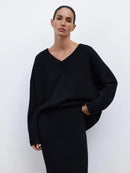 Oversized V-neck Versatile Sweater