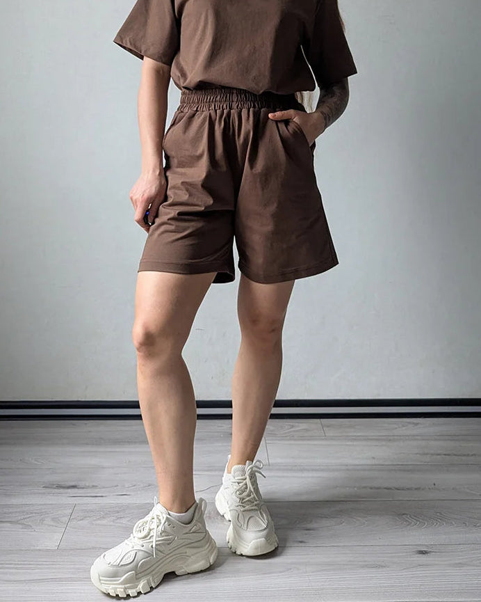 Brown / M