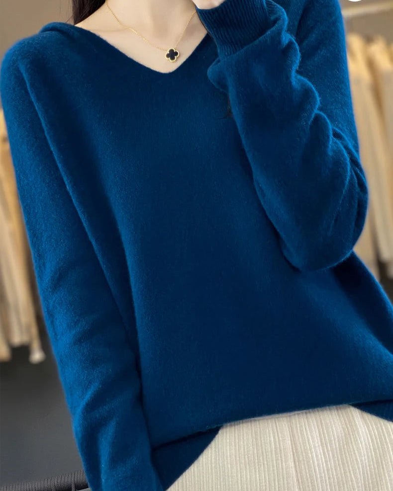 Soft Wool Knit Hooded Pullover Sweater