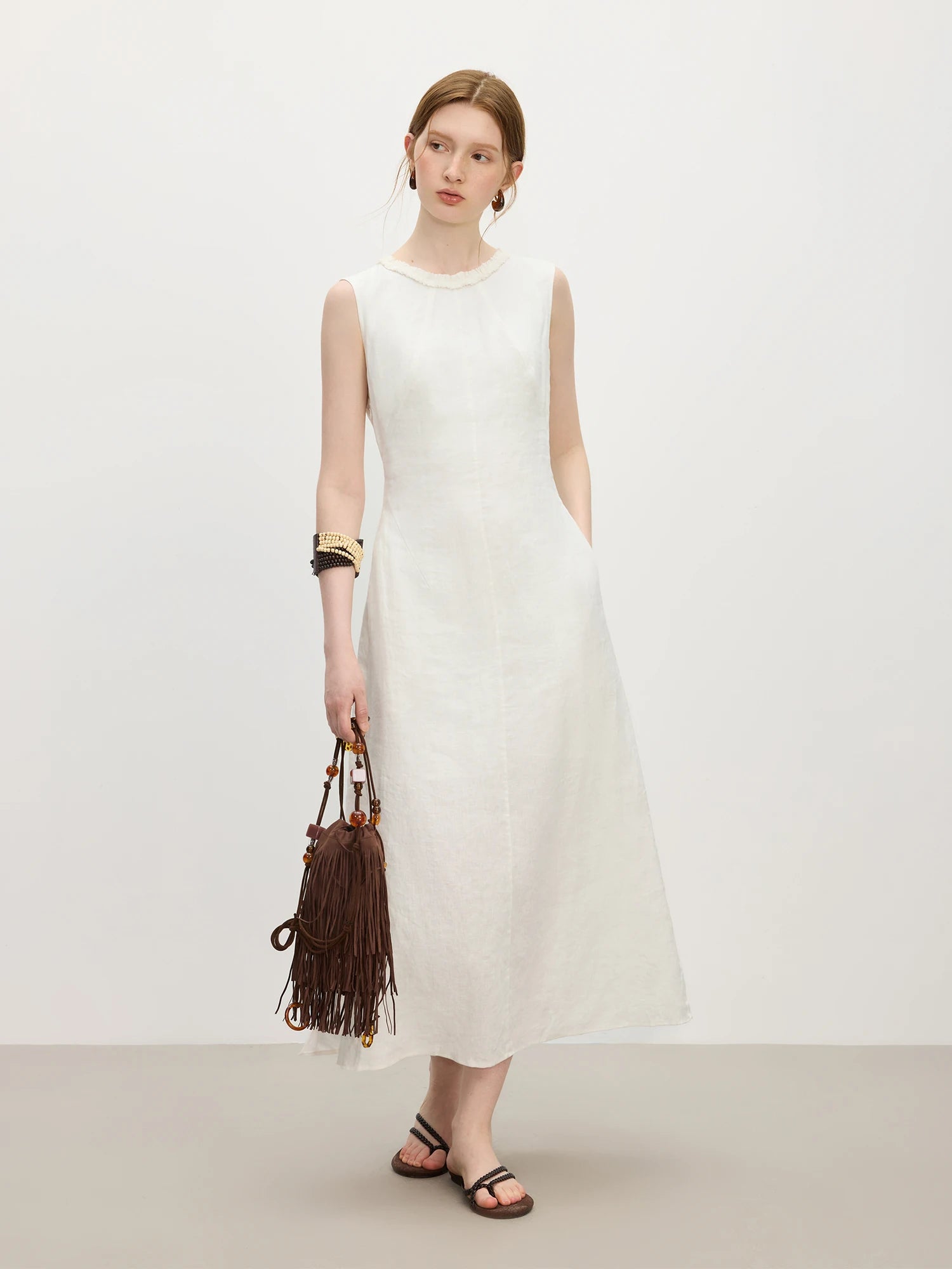 Wood Ear Edge Linen Round Neck Sleeveless Dress