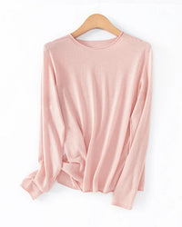 Lightweight worsted wool blend pullover sweater. Seamless knit construction, crew neck, regular fit.