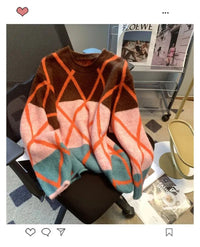 Geometry Round-Neck Knitted Sweater