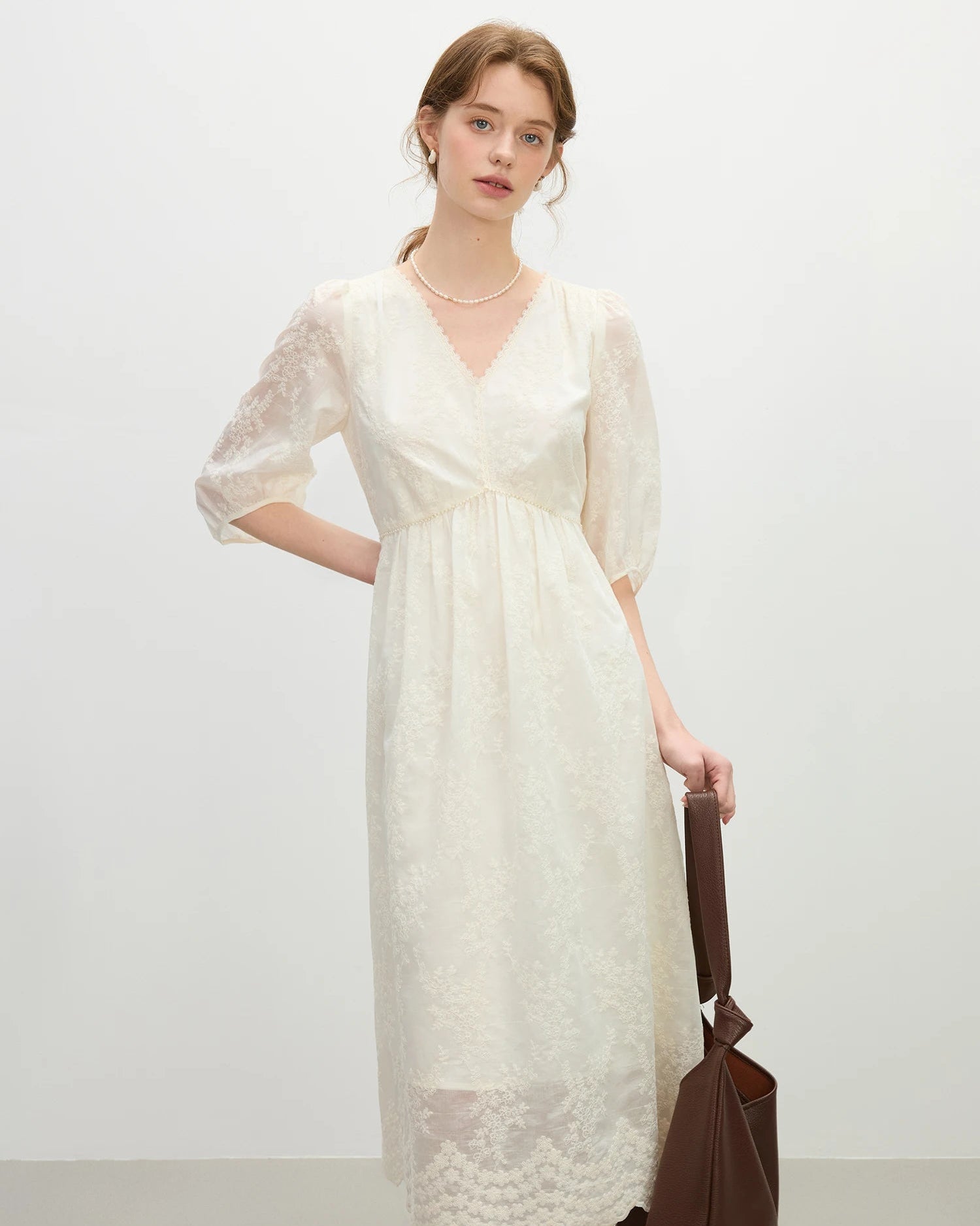 Lightweight Fitted Tulle Lace Maxi Dress