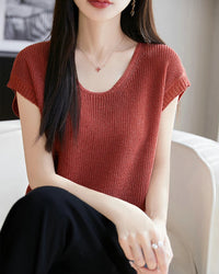 Crew-Neck Sleeveless Knit Top