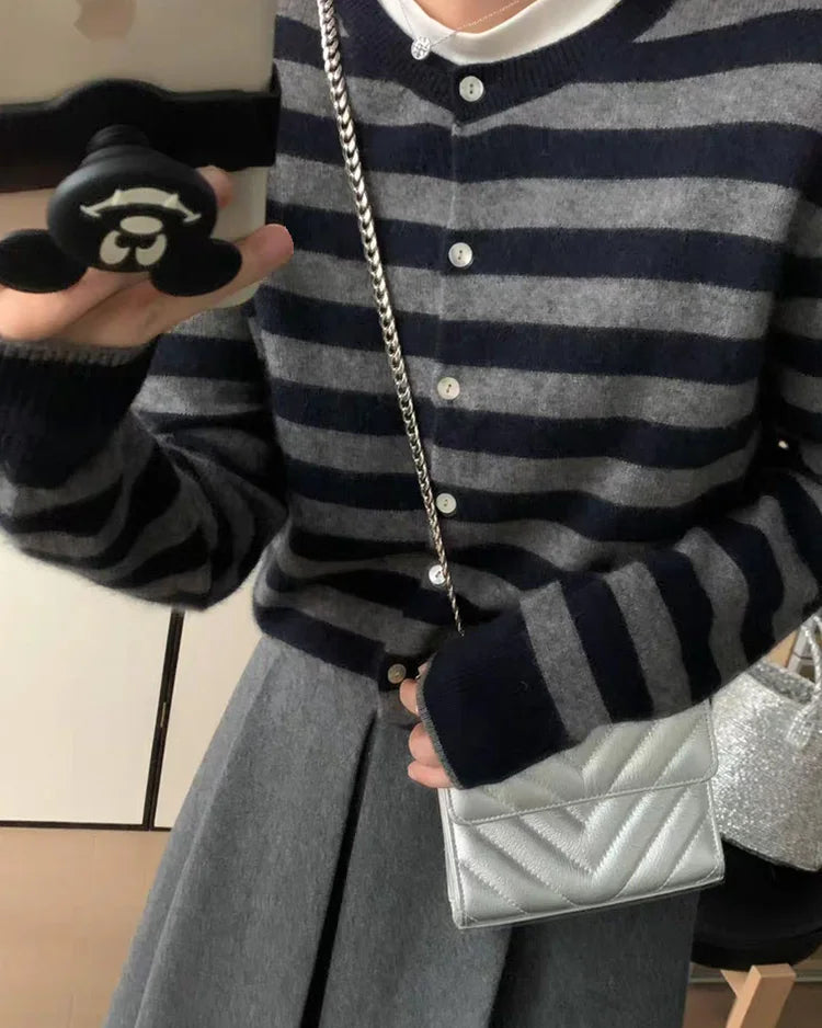 Heavyweight Cashmere Crewneck Cardigan