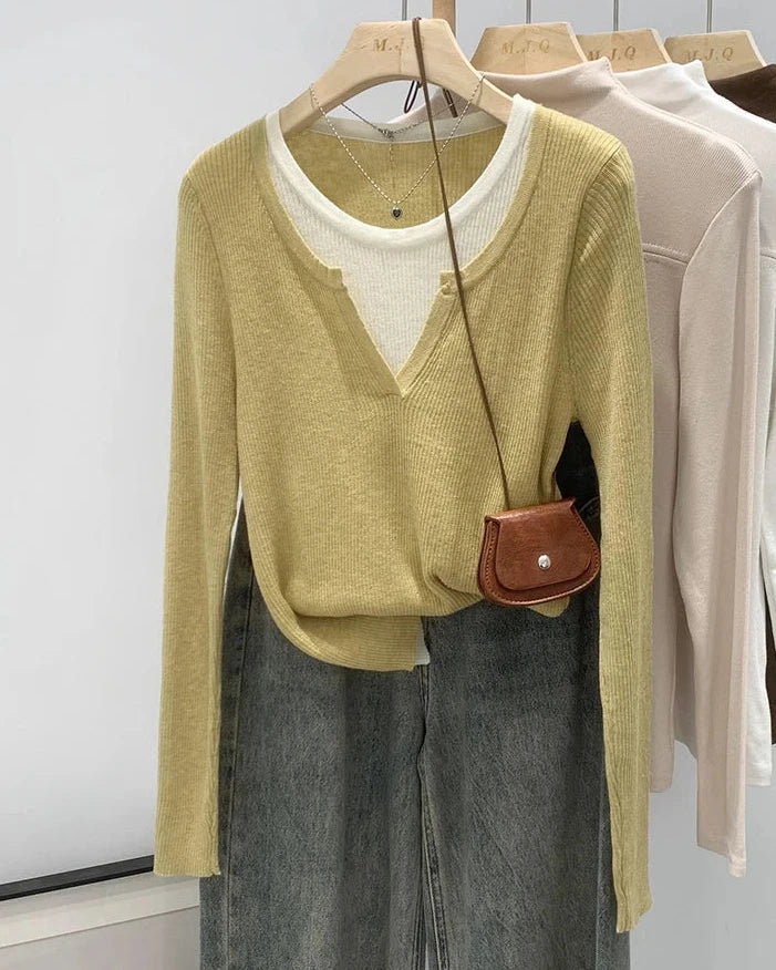 Contrast Color Knit Pullover